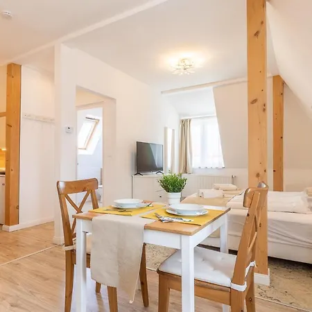 Lucia Appartement *